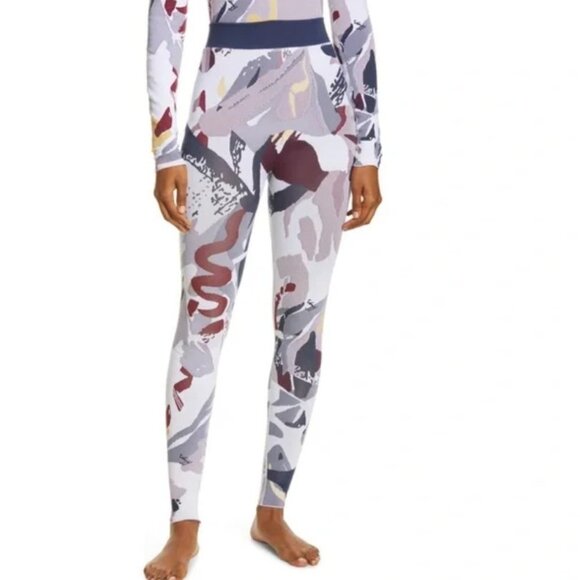 Sweaty Betty Pants - NWT Sweaty Betty Base Layer Leggings in White Mountain